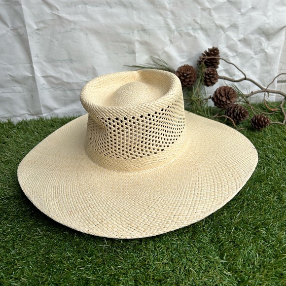 BRIXTON
JO PANAMA STRAW
RANCHER HAT Color: Catalina Sand size S like new - Picture 9 of 16